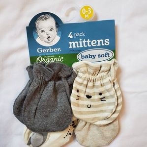 SALE 💙 5/$25 Baby mittens - new with tags